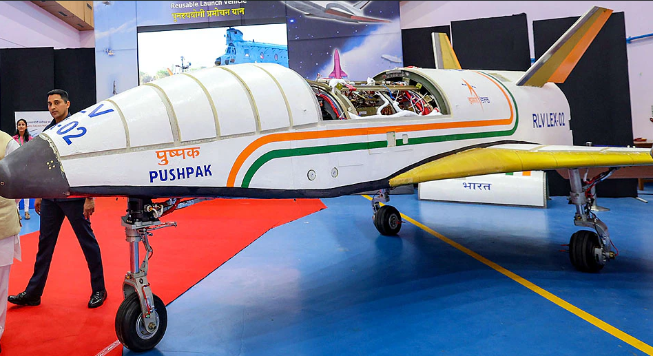 Be a Part of History! ISRO’s Pushpak Takes Flight.